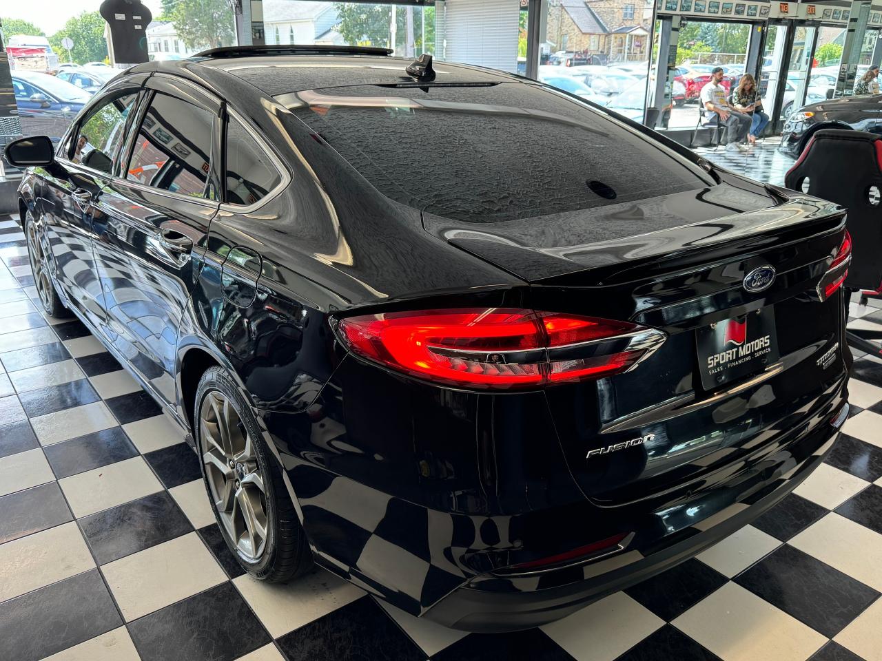 2020 Ford Fusion Hybrid TITANIUM Hybrid+GPS+Adaptive Cruise+CLEAN CARFAX - Photo #7