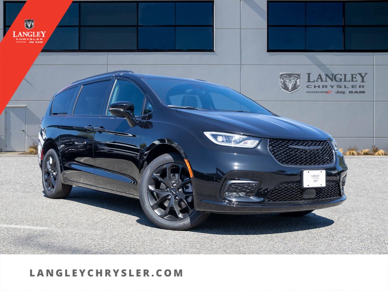 New 2024 Chrysler Pacifica Touring-L for sale in Surrey, BC