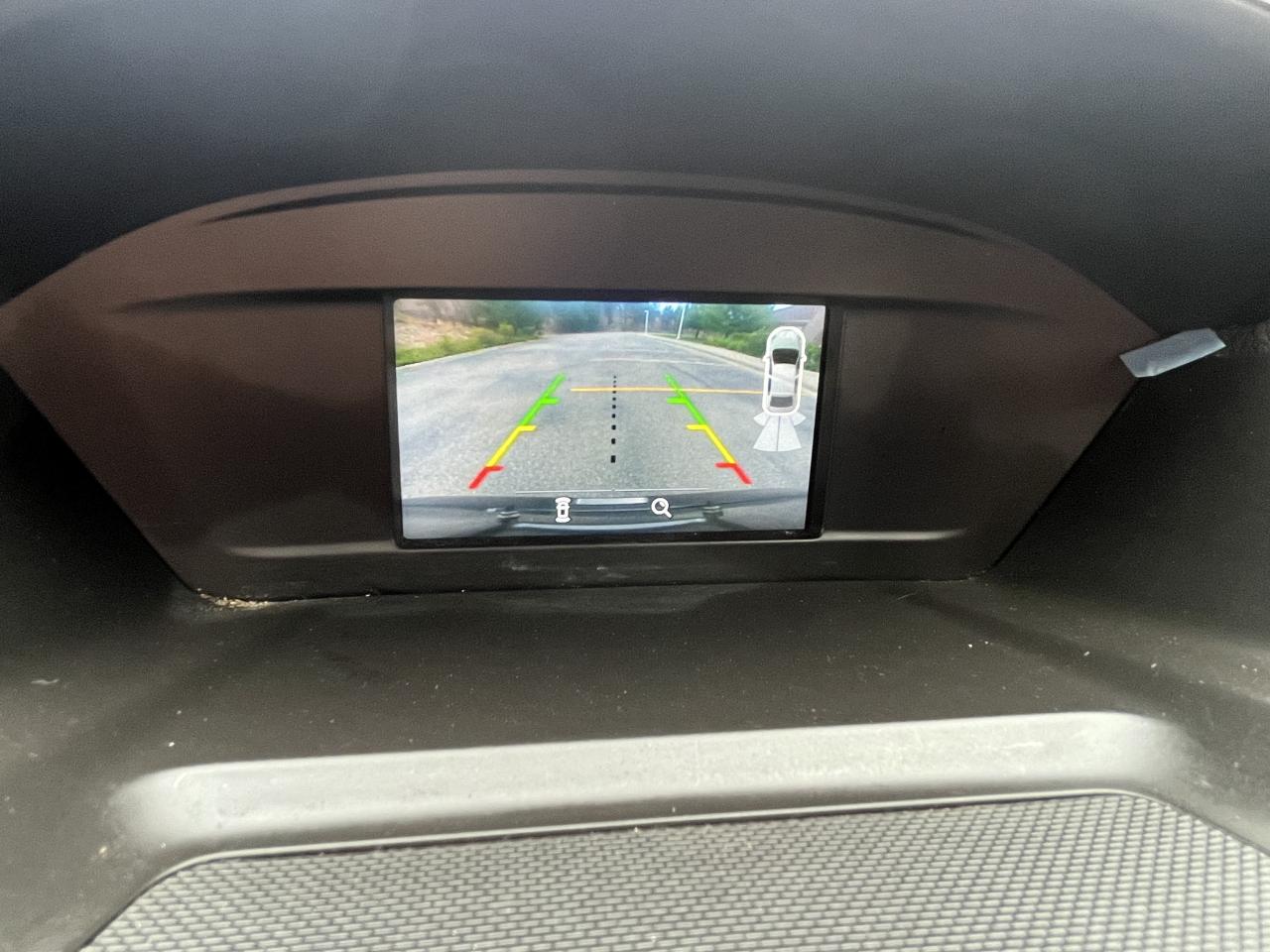2018 Ford Escape SE FWD - Photo #17