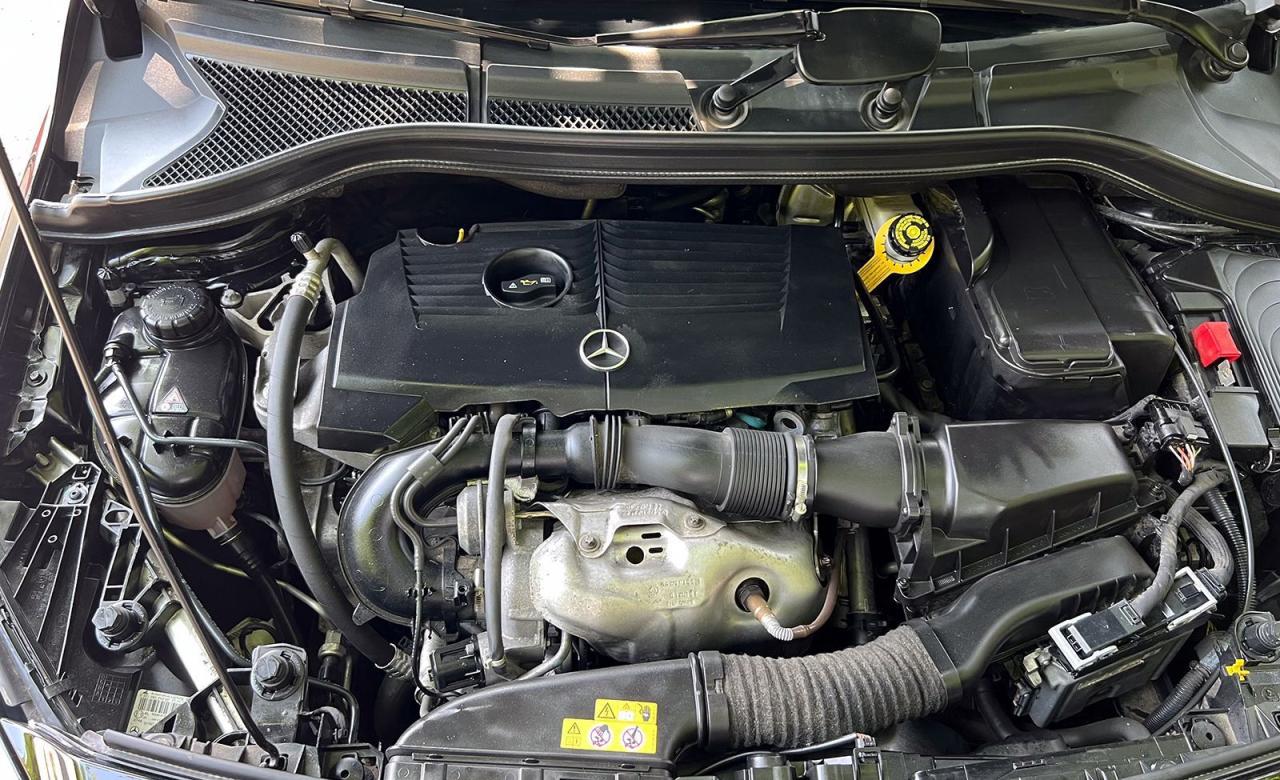 2017 Mercedes-Benz B-Class B250 Sports Tourer - Photo #17