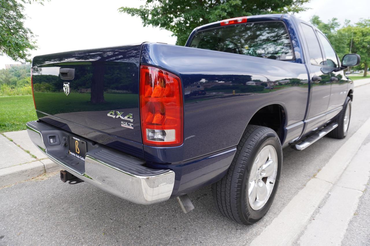 2005 Dodge Ram 1500 1 OWNER / DEALER SERVICED / PRISTINE / HEMI V8 Photo3