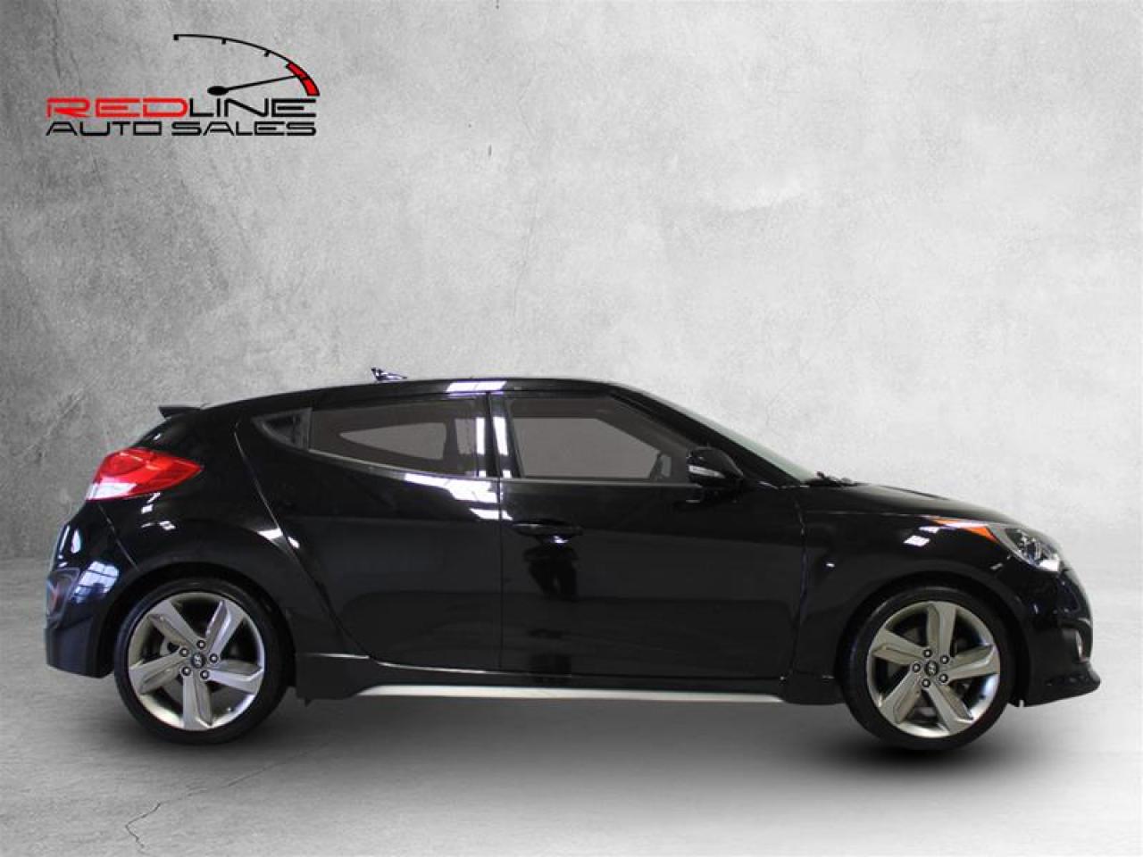 Used 2015 Hyundai Veloster Turbo 6sp for sale in Cambridge, ON