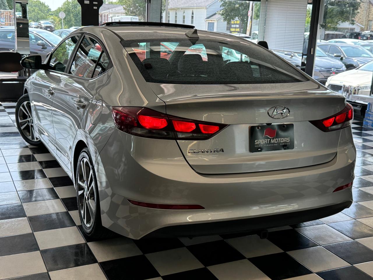 2018 Hyundai Elantra GLS+Adaptive Cruise+Roof+LKA+BSM+CLEAN CARFAX - Photo #16