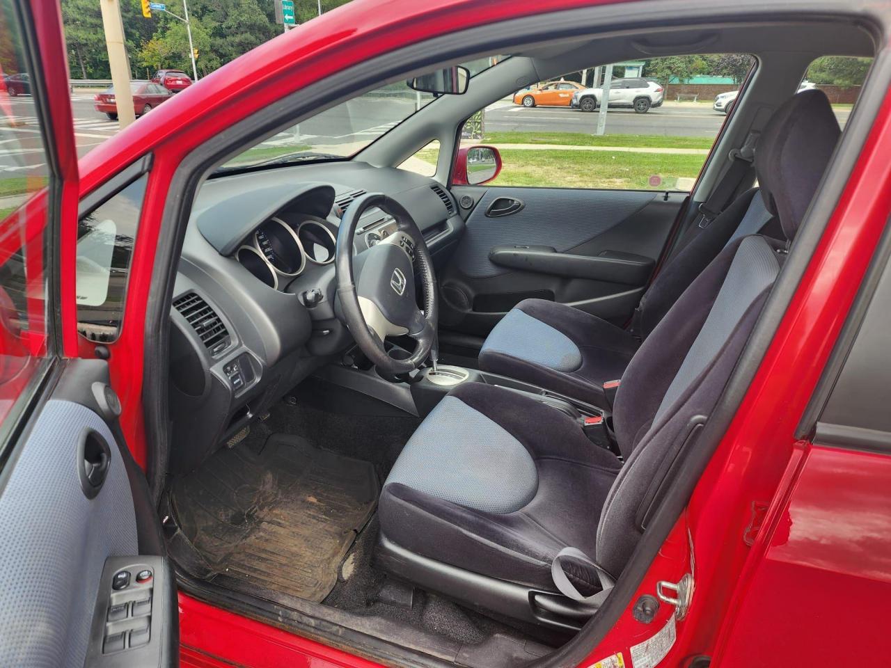 2008 Honda Fit 5dr HB Auto Sport - Photo #8