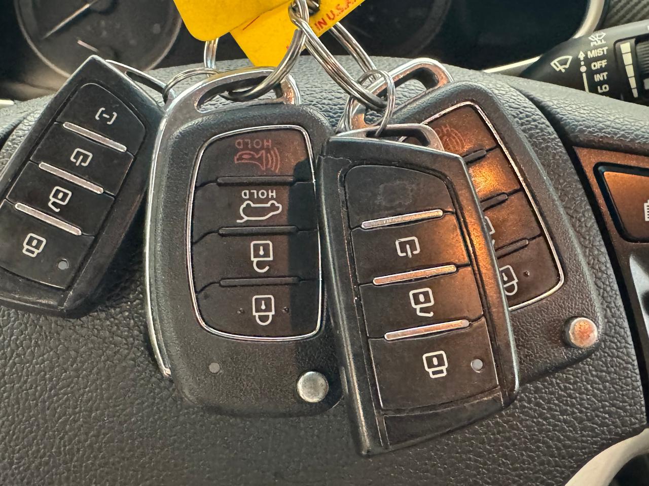 2020 Hyundai Tucson Essential AWD+New Brakes+Lane Keep+BSM+Apple Play - Photo #16