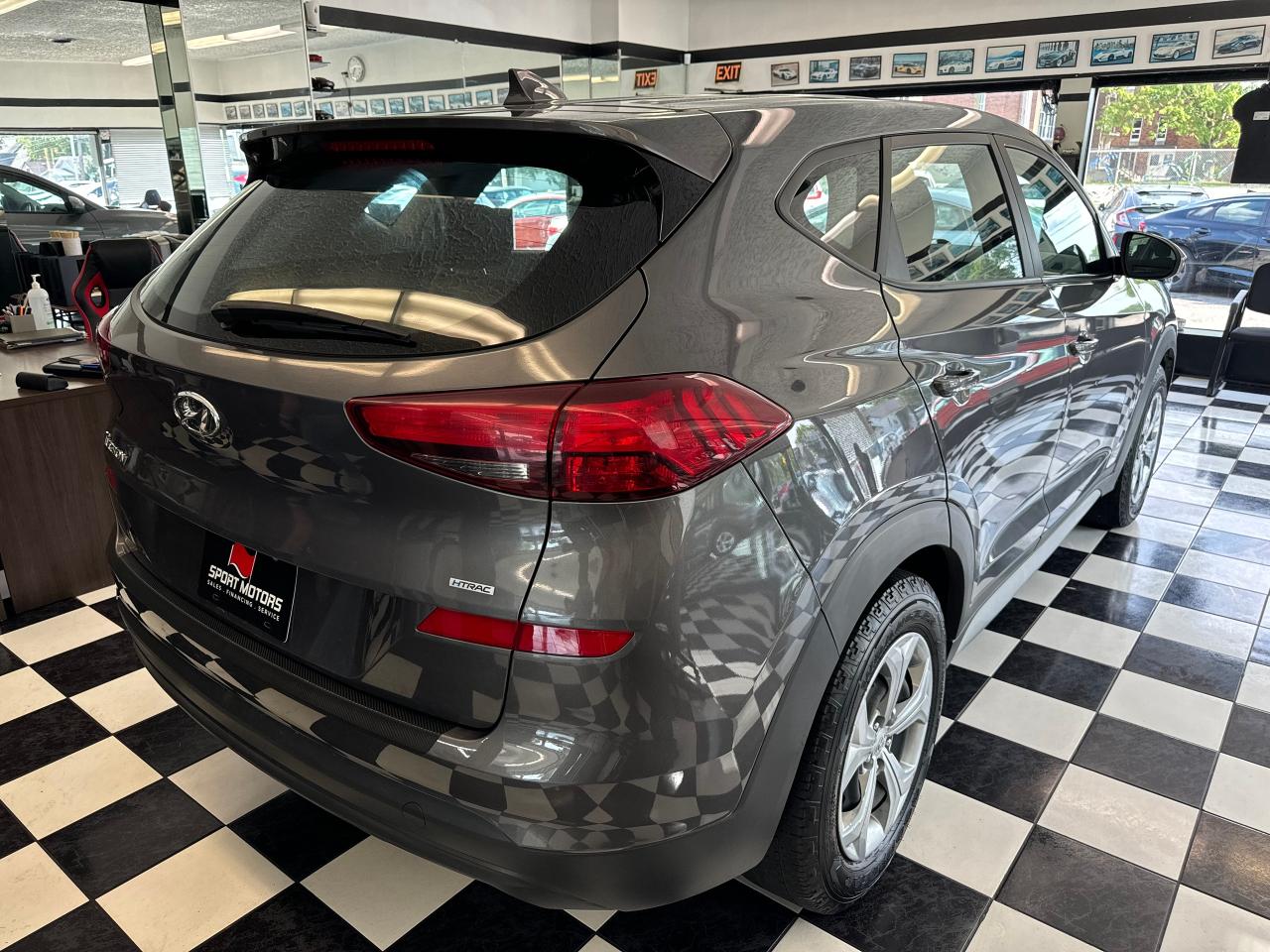 2020 Hyundai Tucson Essential AWD+New Brakes+Lane Keep+BSM+Apple Play - Photo #7