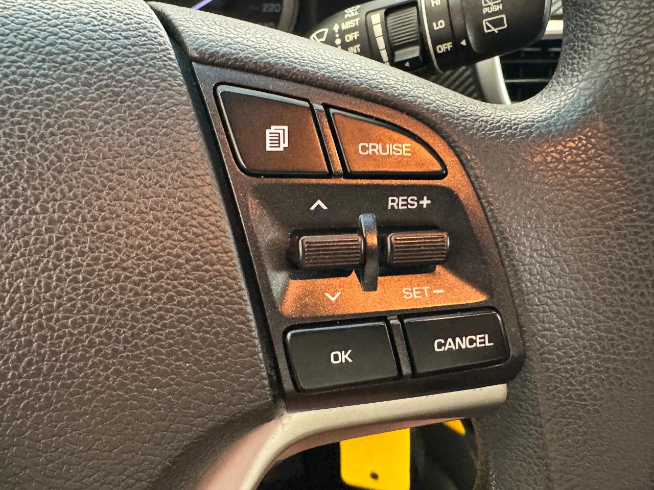 2020 Hyundai Tucson Essential AWD+New Brakes+Lane Keep+BSM+Apple Play - Photo #42