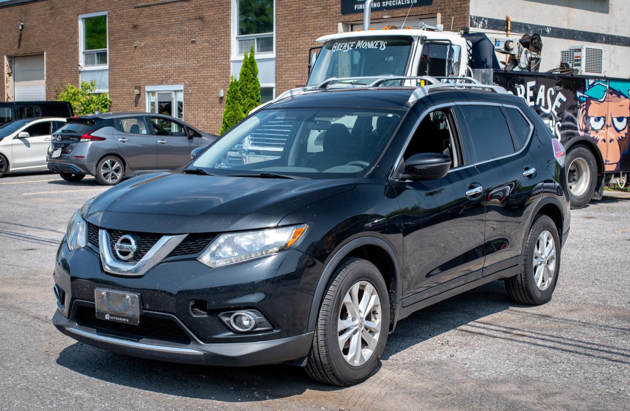 Used 2016 Nissan Rogue SV 2WD for sale in Ottawa, ON