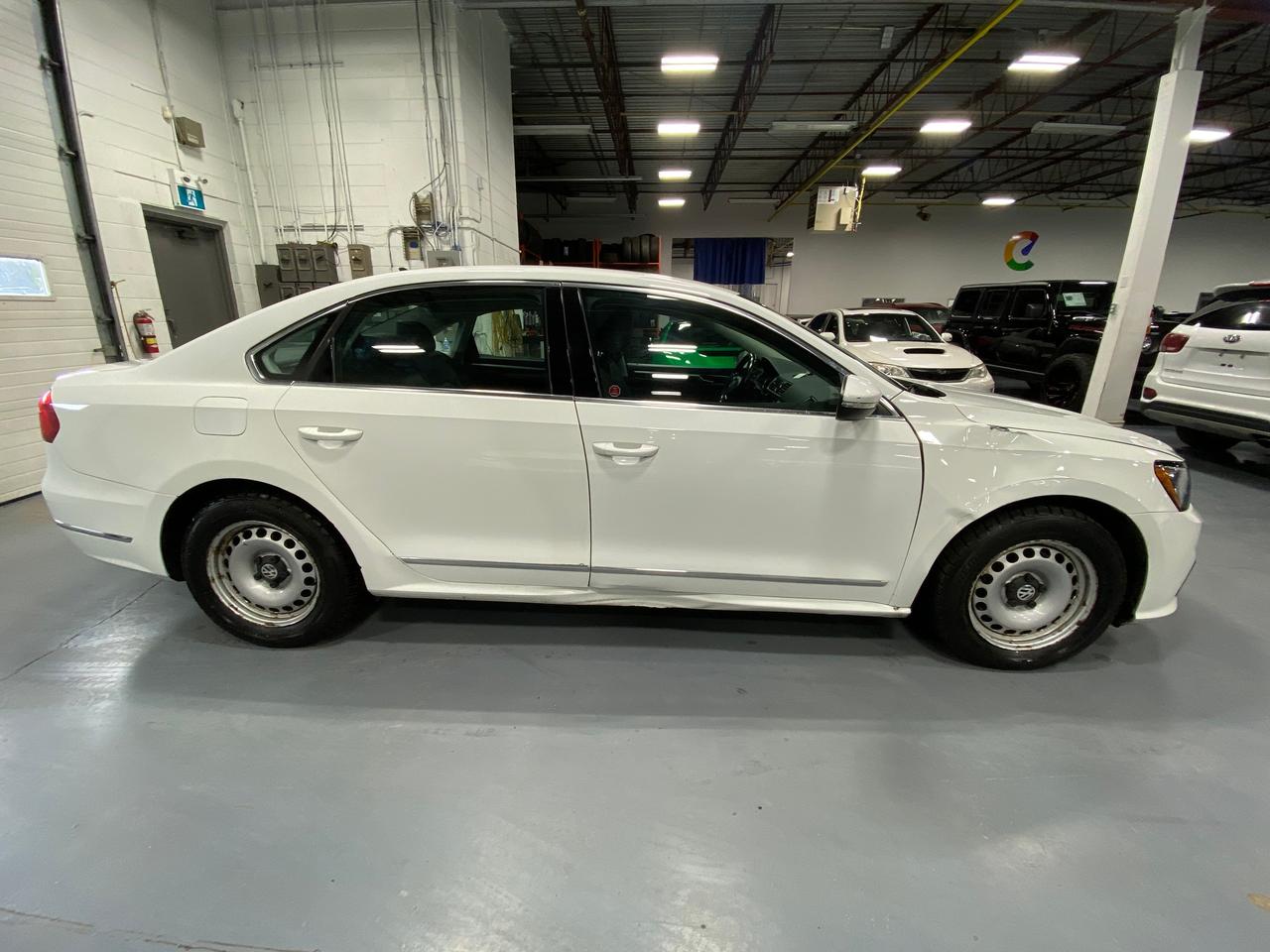 2016 Volkswagen Passat 4DR SDN 1.8 TSI AUTO COMFORTLINE Photo