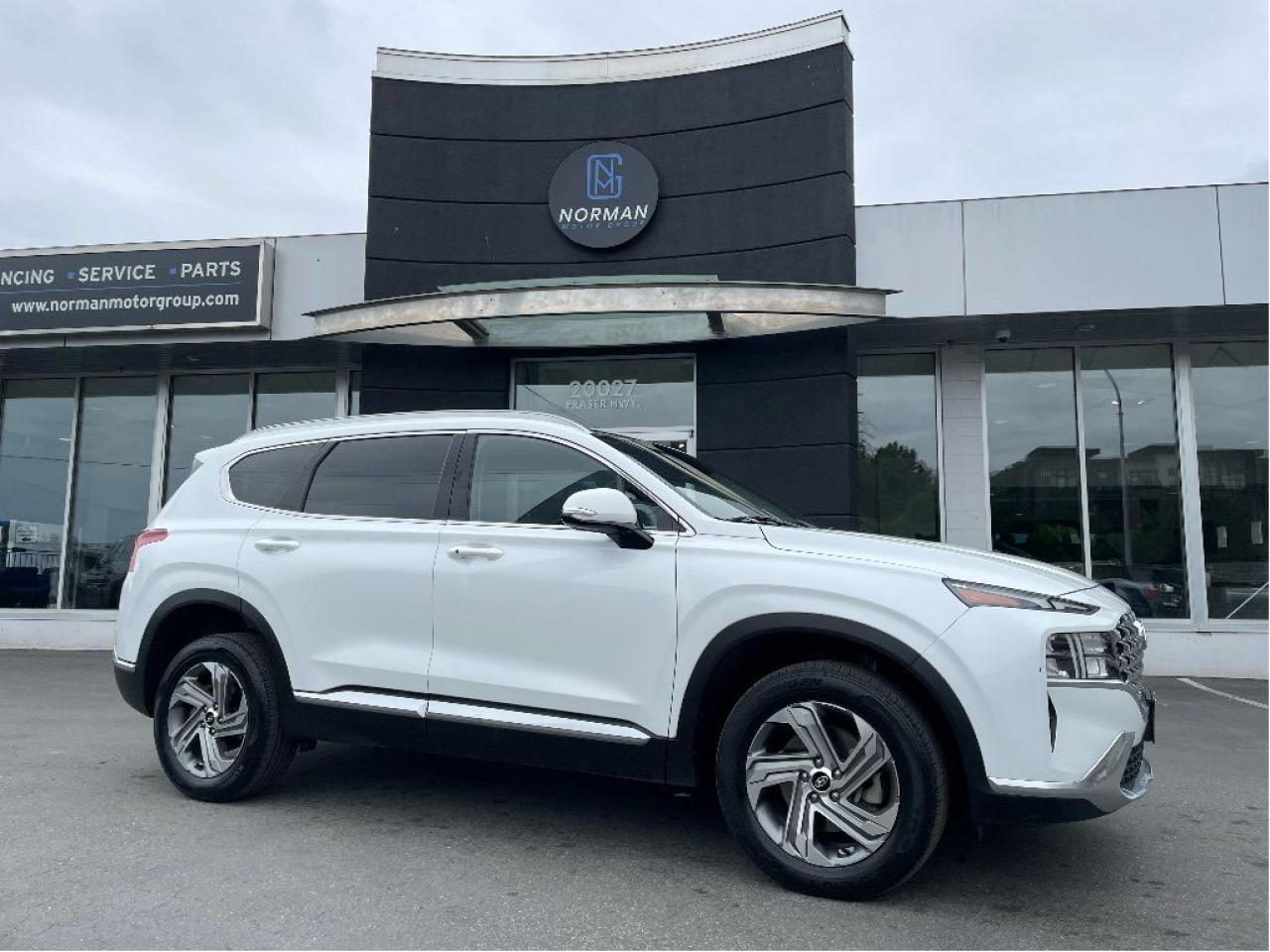 Used 2022 Hyundai Santa Fe 2.5T AWD PWR HEATED LEATHER SUNROOF CAMERA for sale in Langley, BC