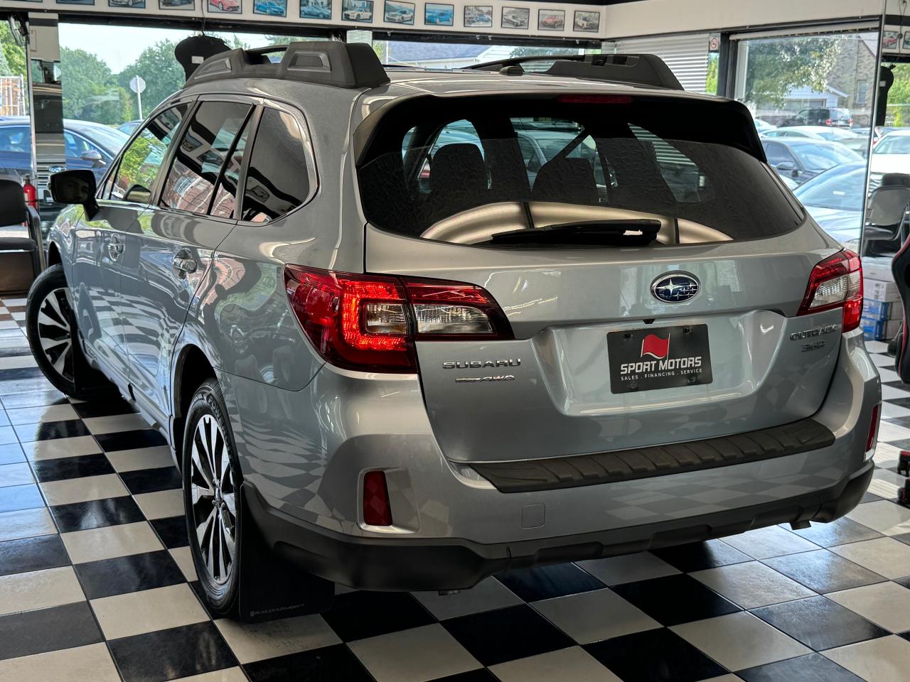2016 Subaru Outback 3.6R AWD LIMITED W/Eye Sight+NewTires+AccidentFree - Photo #18