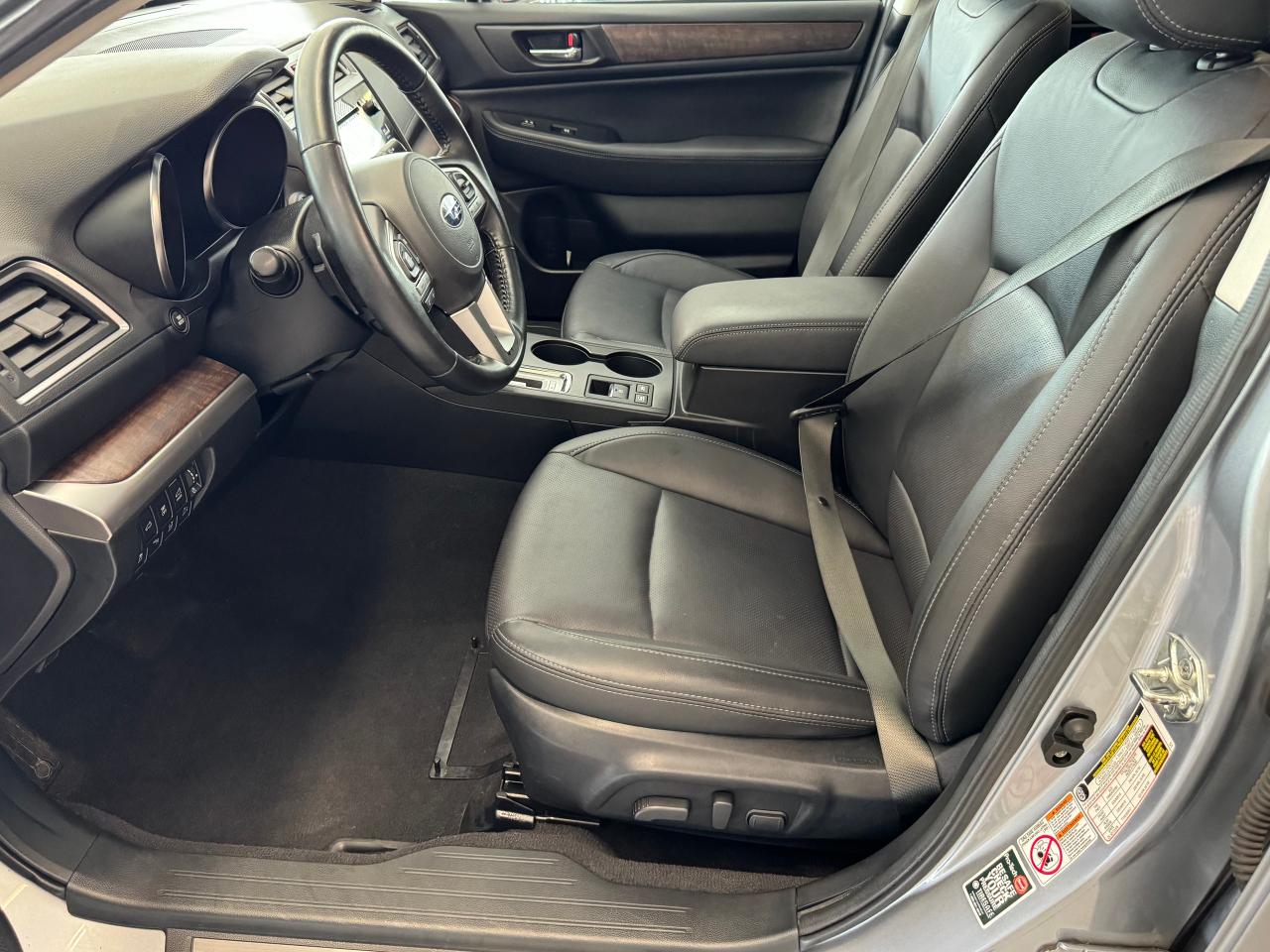 2016 Subaru Outback 3.6R AWD LIMITED W/Eye Sight+NewTires+AccidentFree - Photo #23