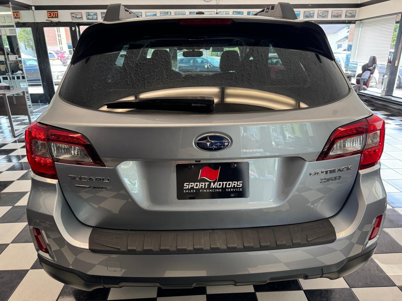 2016 Subaru Outback 3.6R AWD LIMITED W/Eye Sight+NewTires+AccidentFree Photo10
