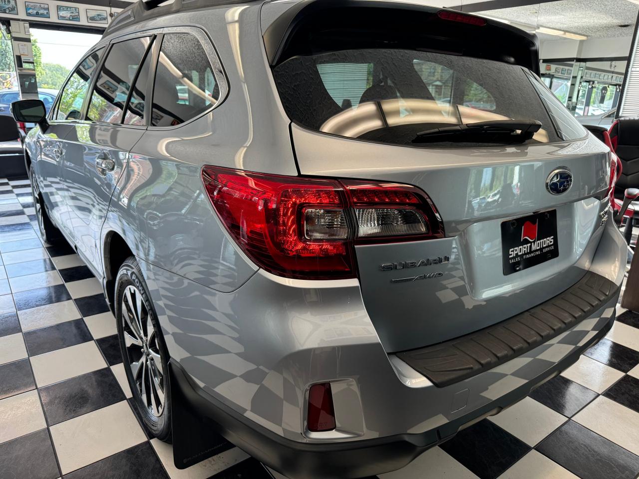 2016 Subaru Outback 3.6R AWD LIMITED W/Eye Sight+NewTires+AccidentFree Photo41