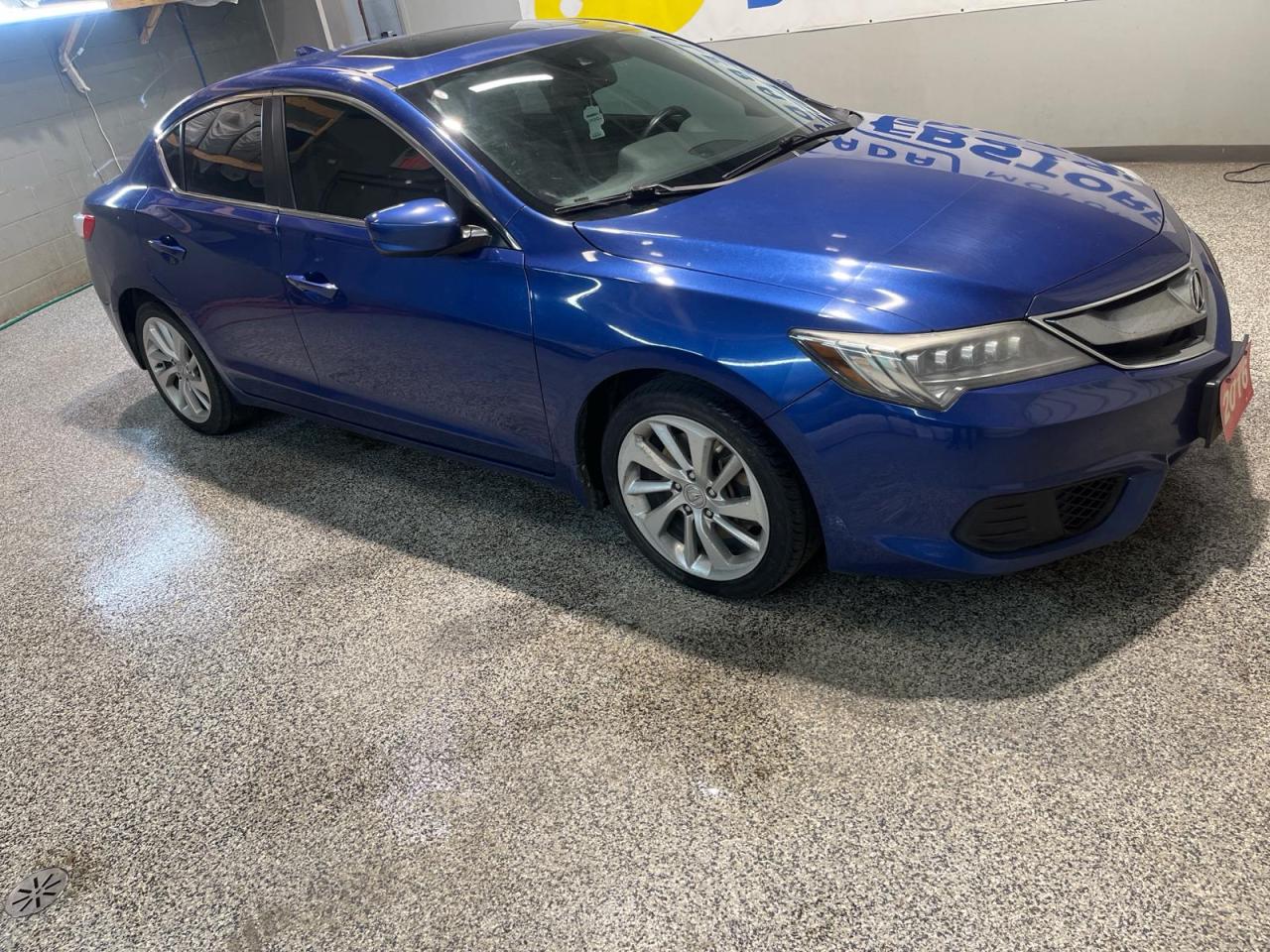 Used 2016 Acura ILX Premium Package * Sunroof *  Leather Interior * Road Departure Mitigation System * Forward Vehicle Detect System *  Cross Traffic Monitor *  Voice Rec for sale in Cambridge, ON