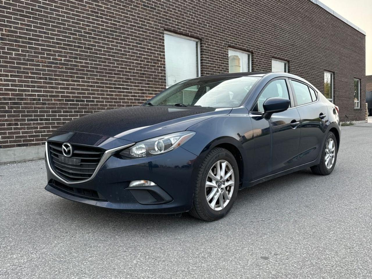 2015 Mazda MAZDA3 GS - Photo #1