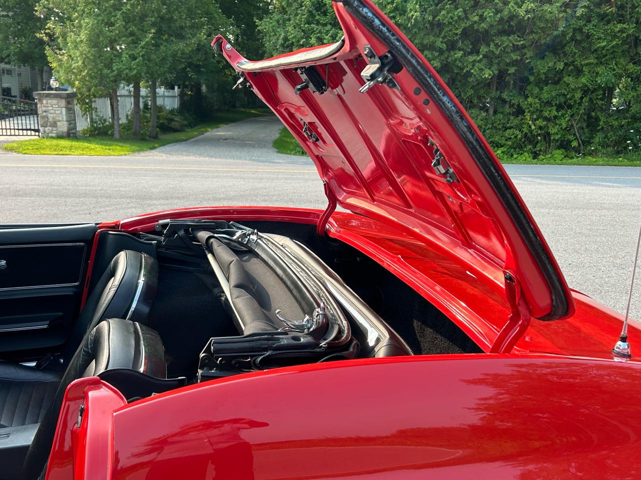 1967 Chevrolet Corvette 4 Speed Convertible w/ Hardtop - Photo #23
