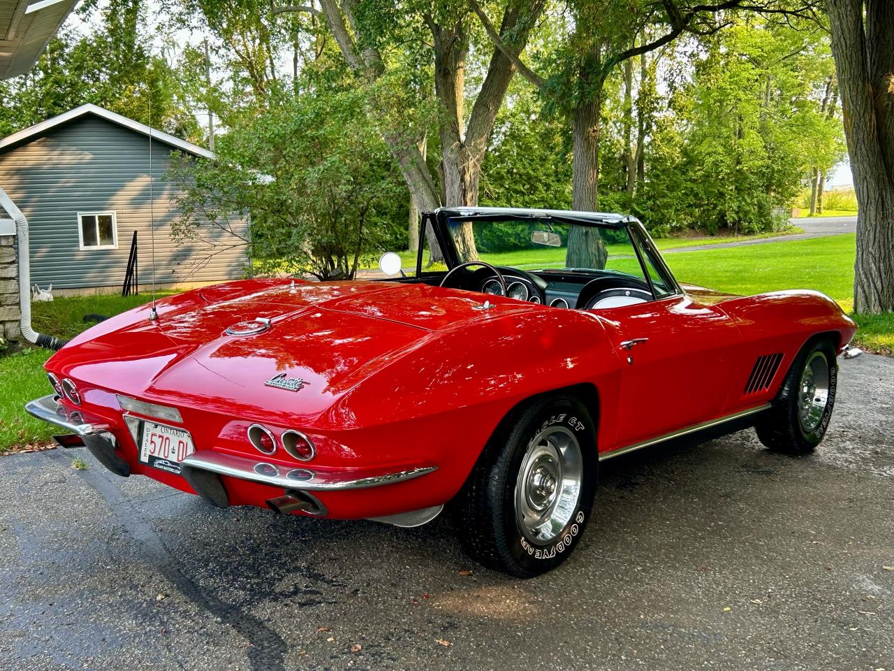1967 Chevrolet Corvette 4 Speed Convertible w/ Hardtop - Photo #17