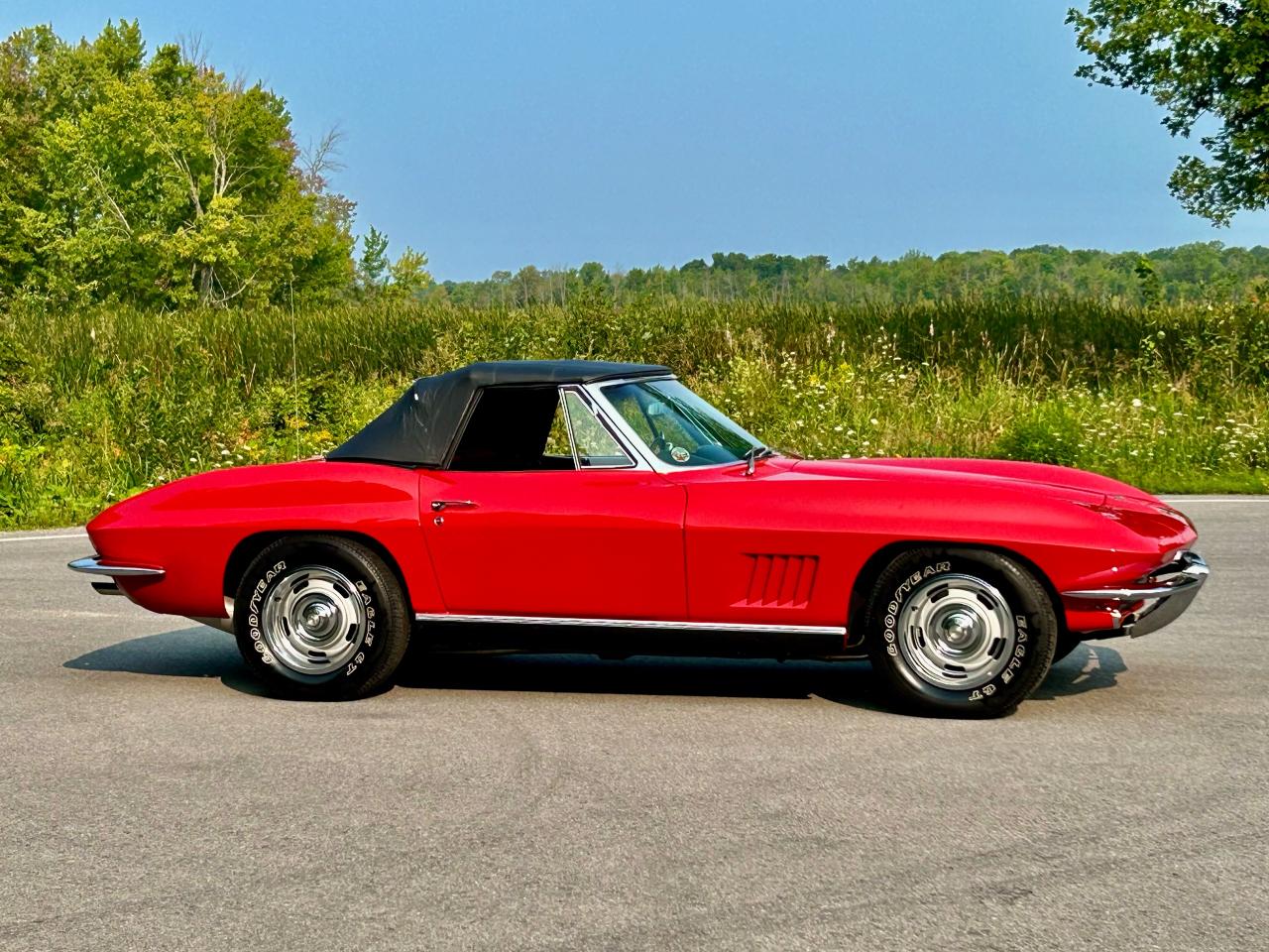 1967 Chevrolet Corvette 4 Speed Convertible w/ Hardtop - Photo #26