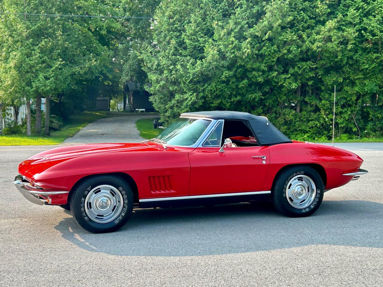1967 Chevrolet Corvette 4 Speed Convertible w/ Hardtop - Photo #24