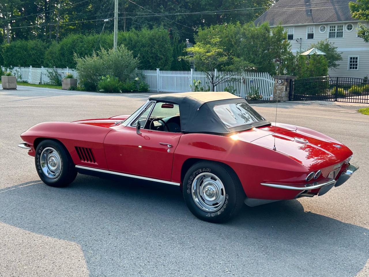 1967 Chevrolet Corvette 4 Speed Convertible w/ Hardtop - Photo #34