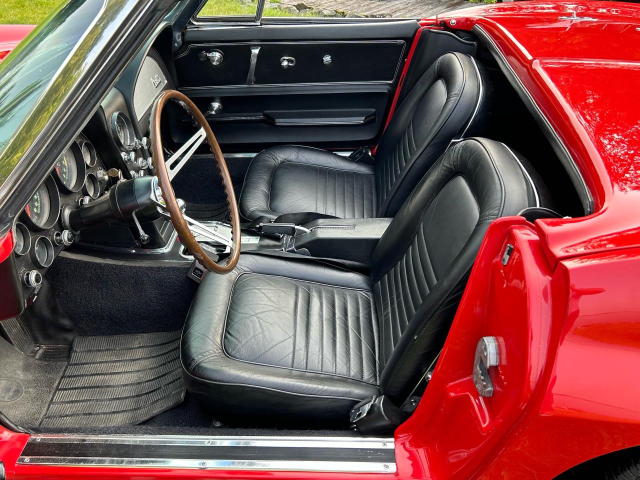1967 Chevrolet Corvette 4 Speed Convertible w/ Hardtop - Photo #37