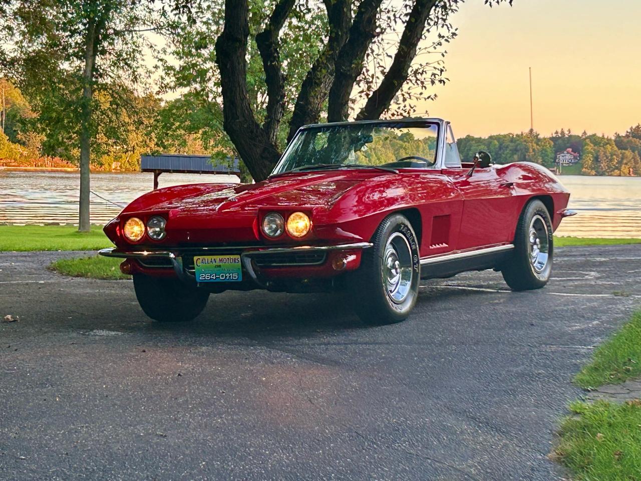1967 Chevrolet Corvette 4 Speed Convertible w/ Hardtop - Photo #47