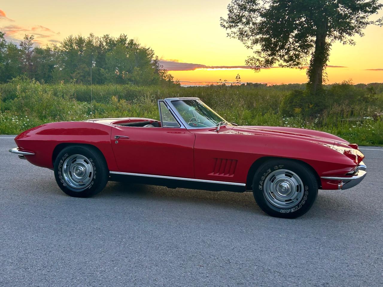 1967 Chevrolet Corvette 4 Speed Convertible w/ Hardtop - Photo #58
