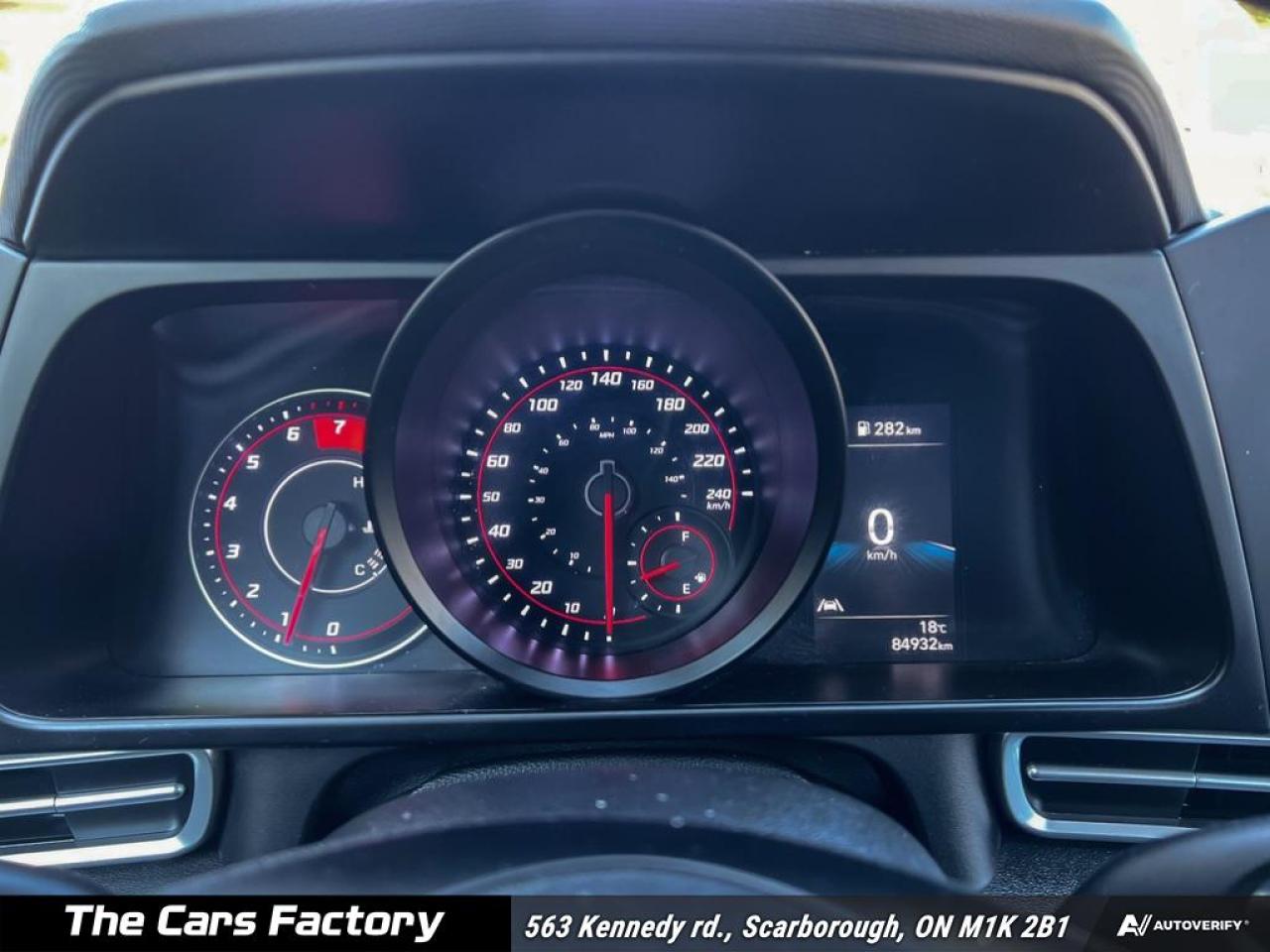 2021 Hyundai Elantra Preferred IVT w/Sun & Tech Package - Photo #15