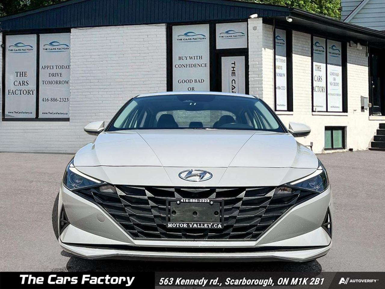 2021 Hyundai Elantra Preferred IVT w/Sun & Tech Package - Photo #2