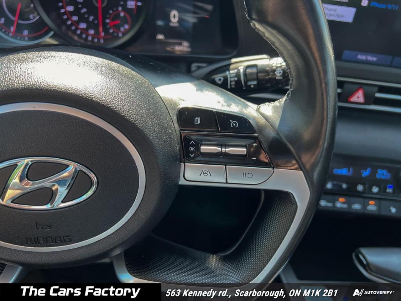 2021 Hyundai Elantra Preferred IVT w/Sun & Tech Package - Photo #16