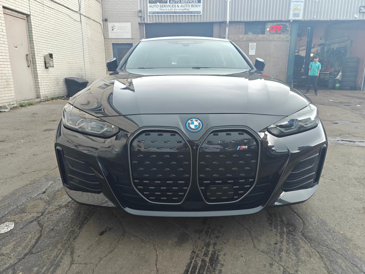 2023 BMW 4 Series i4 M50 All Wheel Drive - Fully Loaded! - Photo #2