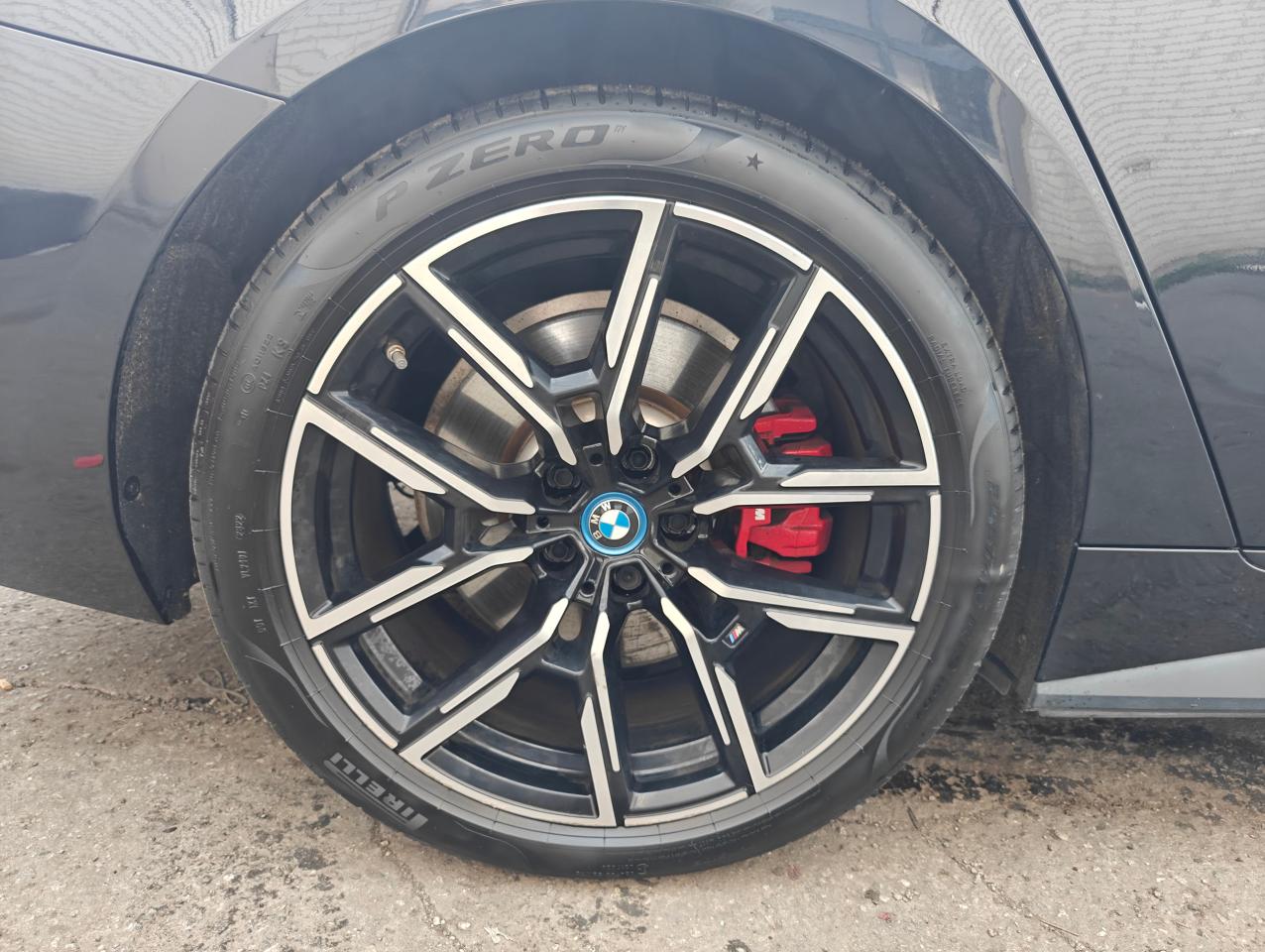2023 BMW 4 Series i4 M50 All Wheel Drive - Fully Loaded! - Photo #15