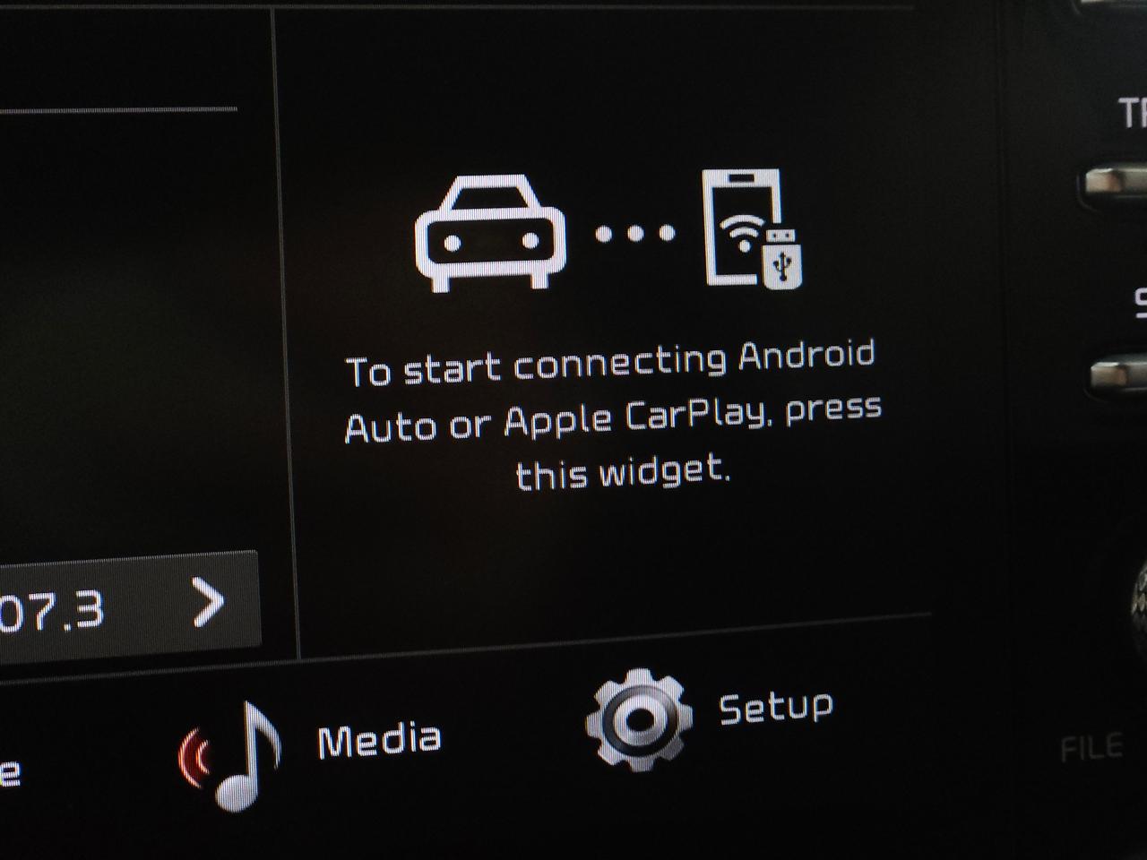2022 Kia Sorento X-LINE | AWD | 6 Pass | Heated Seats | CarPlay