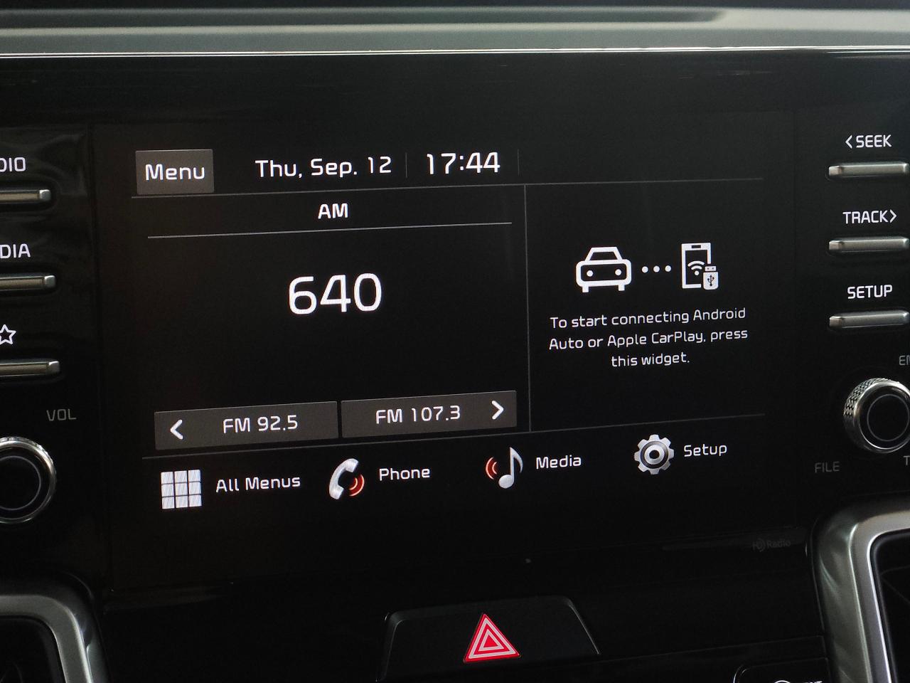 2022 Kia Sorento X-LINE | AWD | 6 Pass | Heated Seats | CarPlay