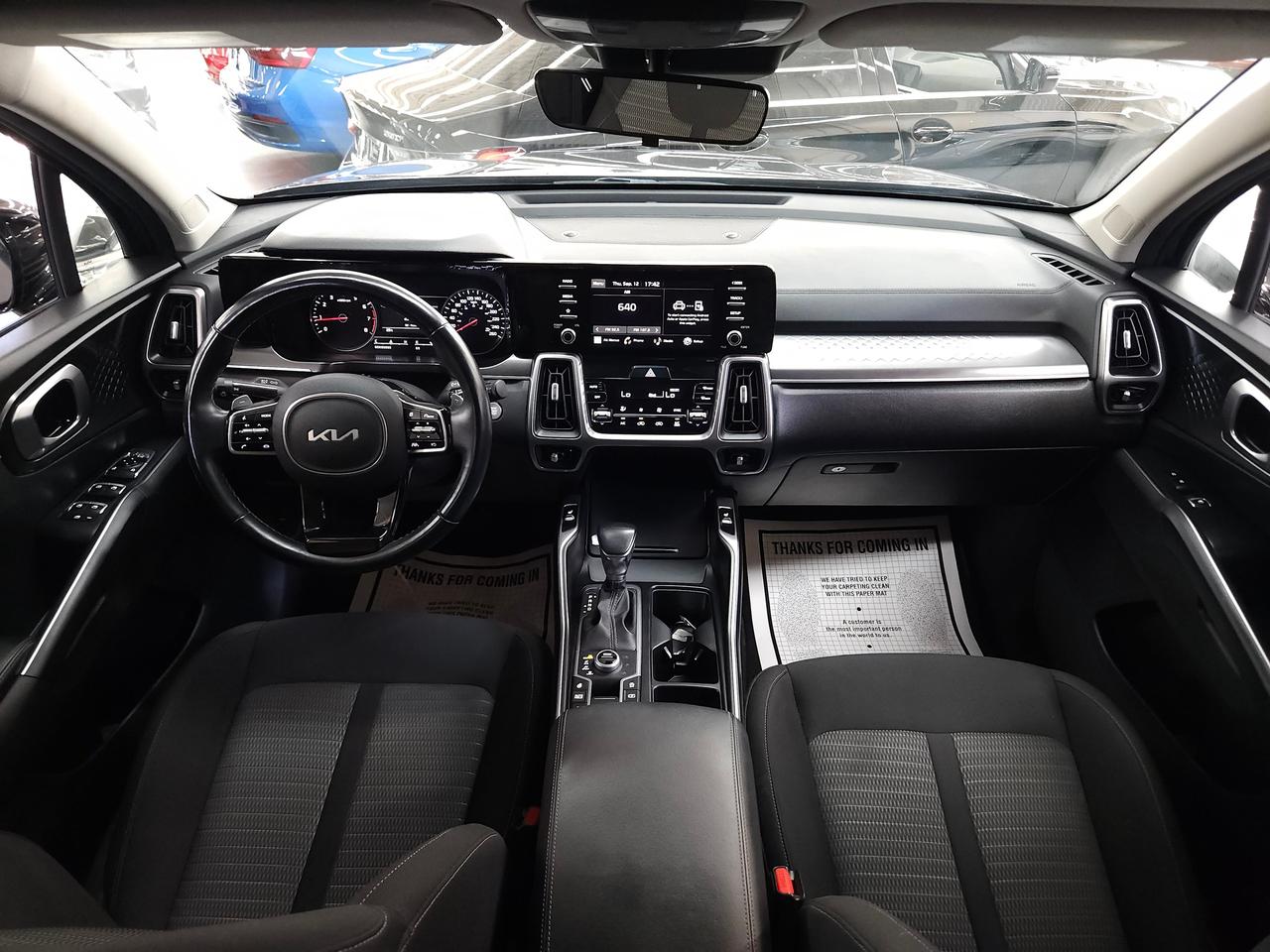 2022 Kia Sorento X-LINE AWD | 6 Pass | Heated Seats | CarPlay