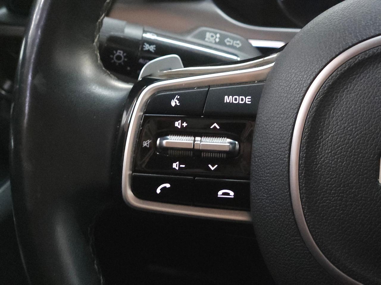 2022 Kia Sorento X-LINE | AWD | 6 Pass | Heated Seats | CarPlay