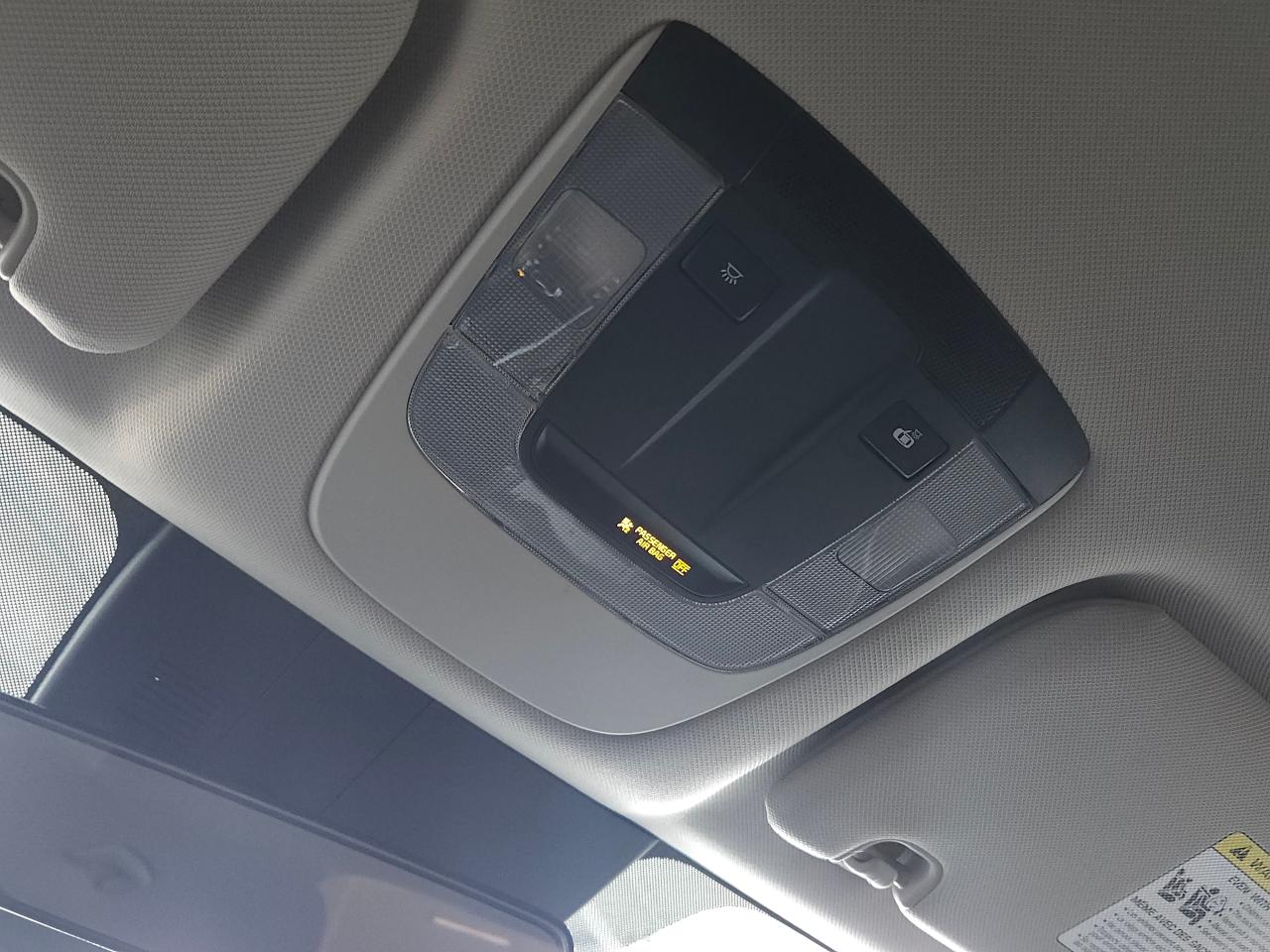 2022 Kia Sorento X-LINE | AWD | 6 Pass | Heated Seats | CarPlay