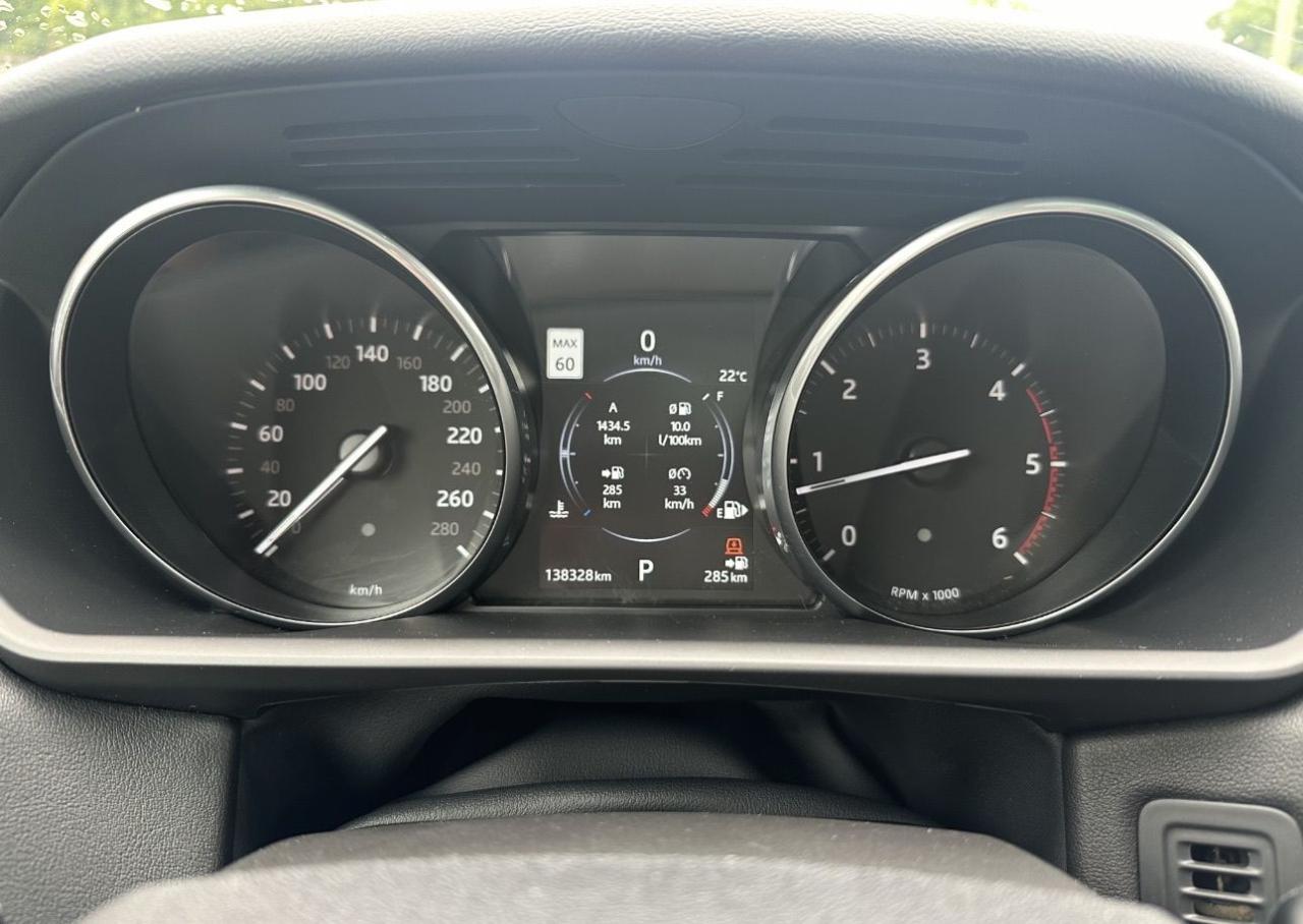 2017 Land Rover Range Rover Sport 4WD 4dr Td6 HSE - Photo #26