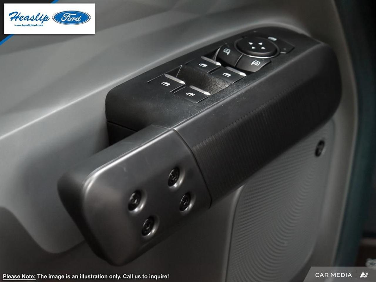 2024 Ford Maverick Lariat Photo