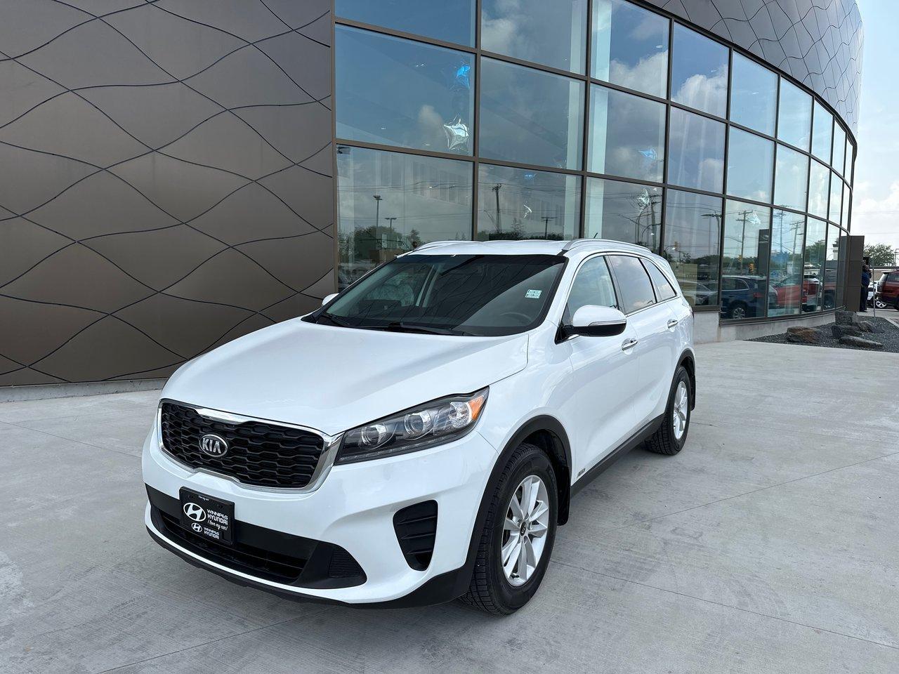 Used 2019 Kia Sorento LX for sale in Winnipeg, MB