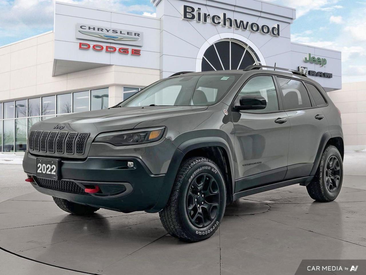 Used 2022 Jeep Cherokee Trailhawk No Accidents | CarPlay | Remote Start for sale in Winnipeg, MB