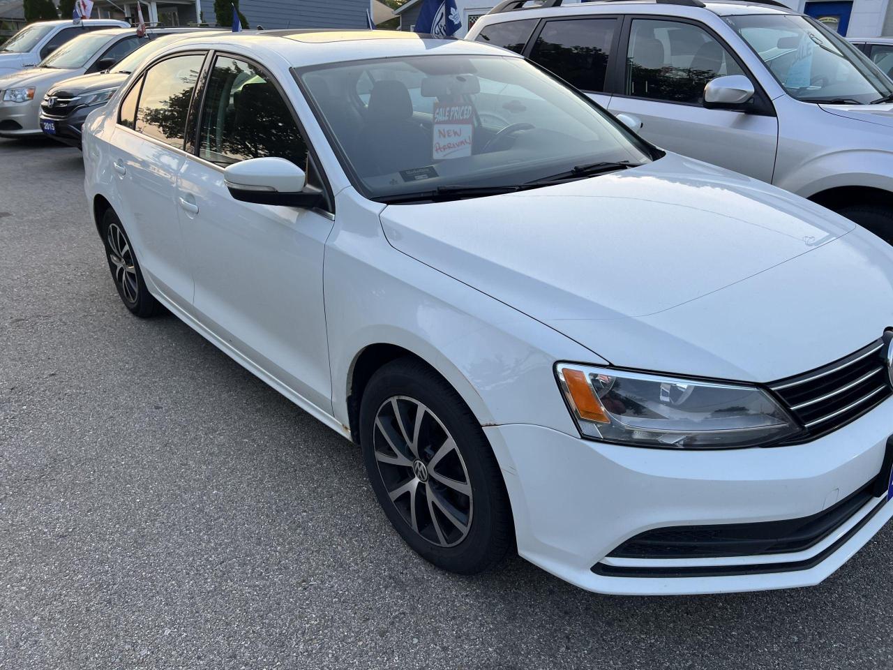 2015 Volkswagen Jetta 4dr 1.8 TSI Auto - Photo #5