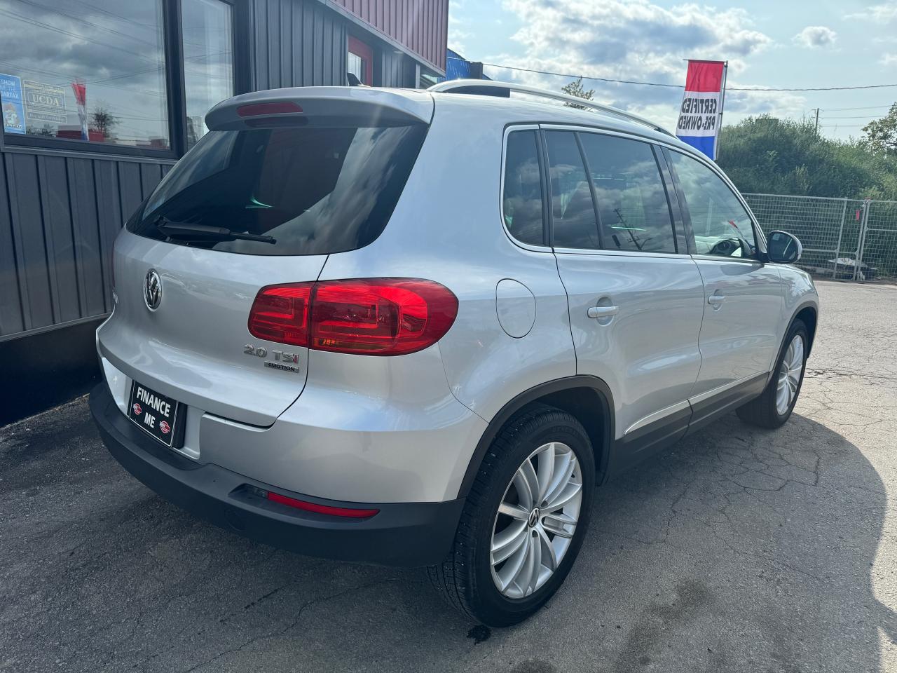 2013 Volkswagen Tiguan Trendline 4dr Auto 4Motion - Photo #3
