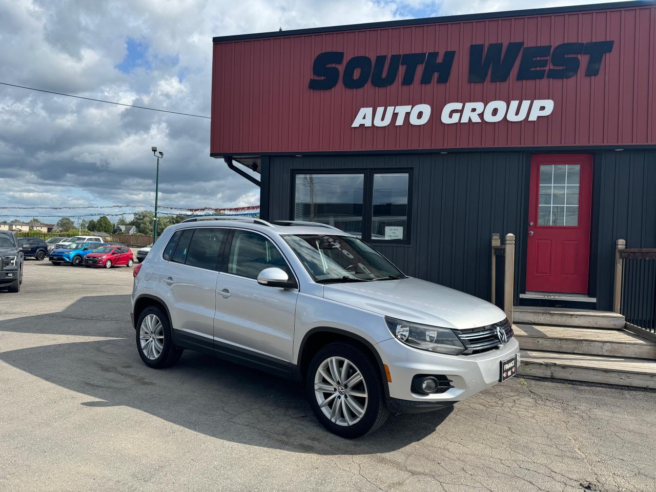 2013 Volkswagen Tiguan Trendline 4dr Auto 4Motion