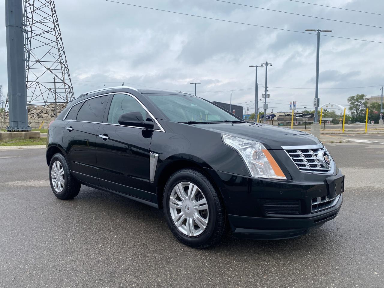 2016 Cadillac SRX AWD 4DR LUXURY - Photo #4