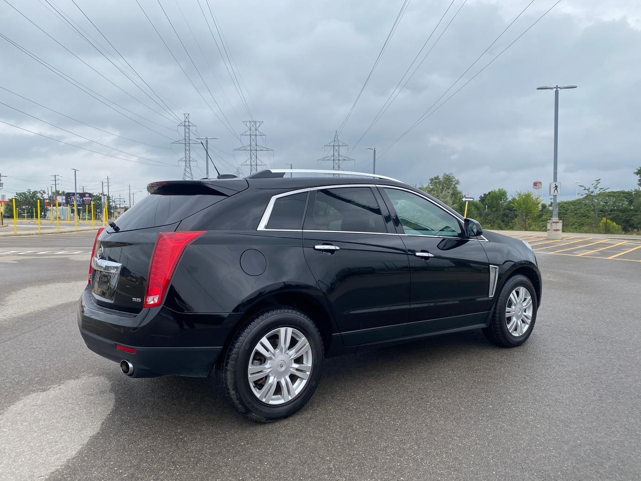 2016 Cadillac SRX AWD 4DR LUXURY - Photo #6