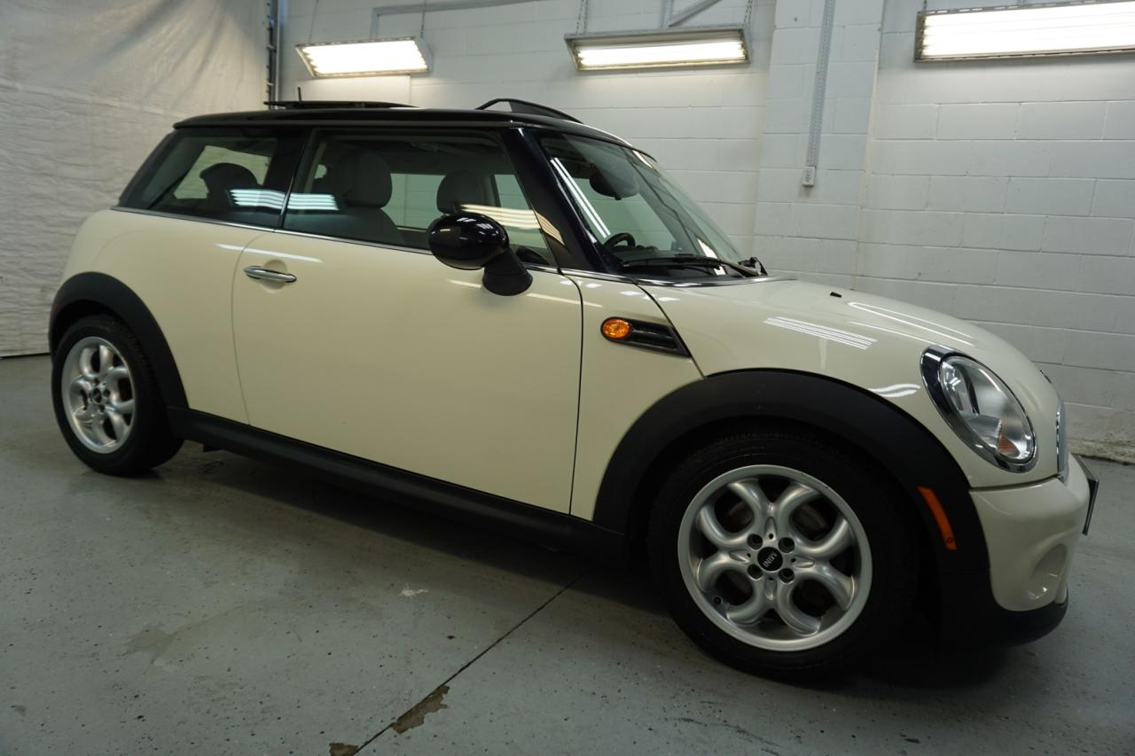 Used 2013 MINI Cooper 1.6 TURBO CERTIFIED *NEW TIMING* BLUETOOTH PANO ROOF LEATHER HEATED SEATS ALLOYS for sale in Burlington, ON