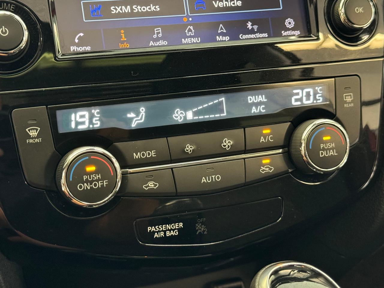 2019 Nissan Rogue SV TECH+Roof+GPS+Adaptive Cruise+LKA+CLEAN CARFAX - Photo #38