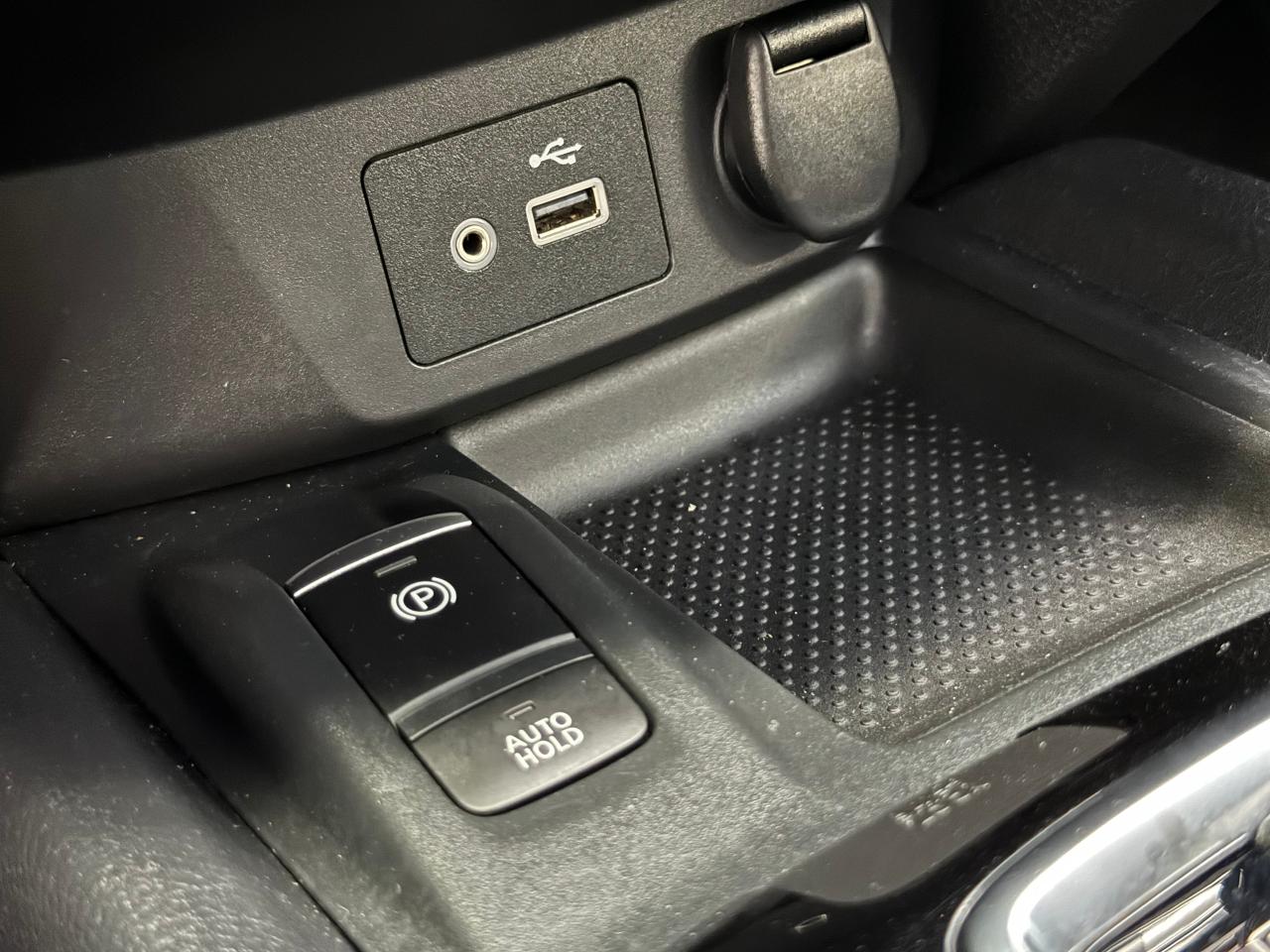 2019 Nissan Rogue SV TECH+Roof+GPS+Adaptive Cruise+LKA+CLEAN CARFAX - Photo #5